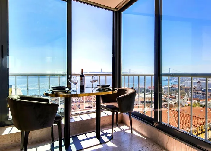 Διαμέρισμα Lovelystay - Full Sky In Chiado *