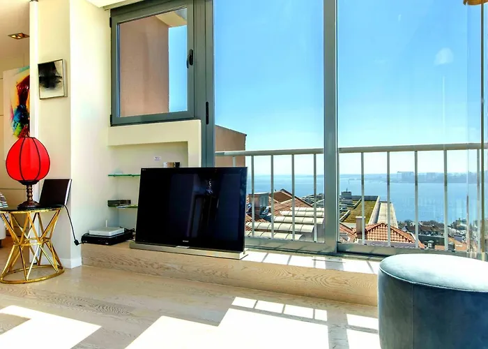 Lovelystay - Full Sky In Chiado Διαμέρισμα *